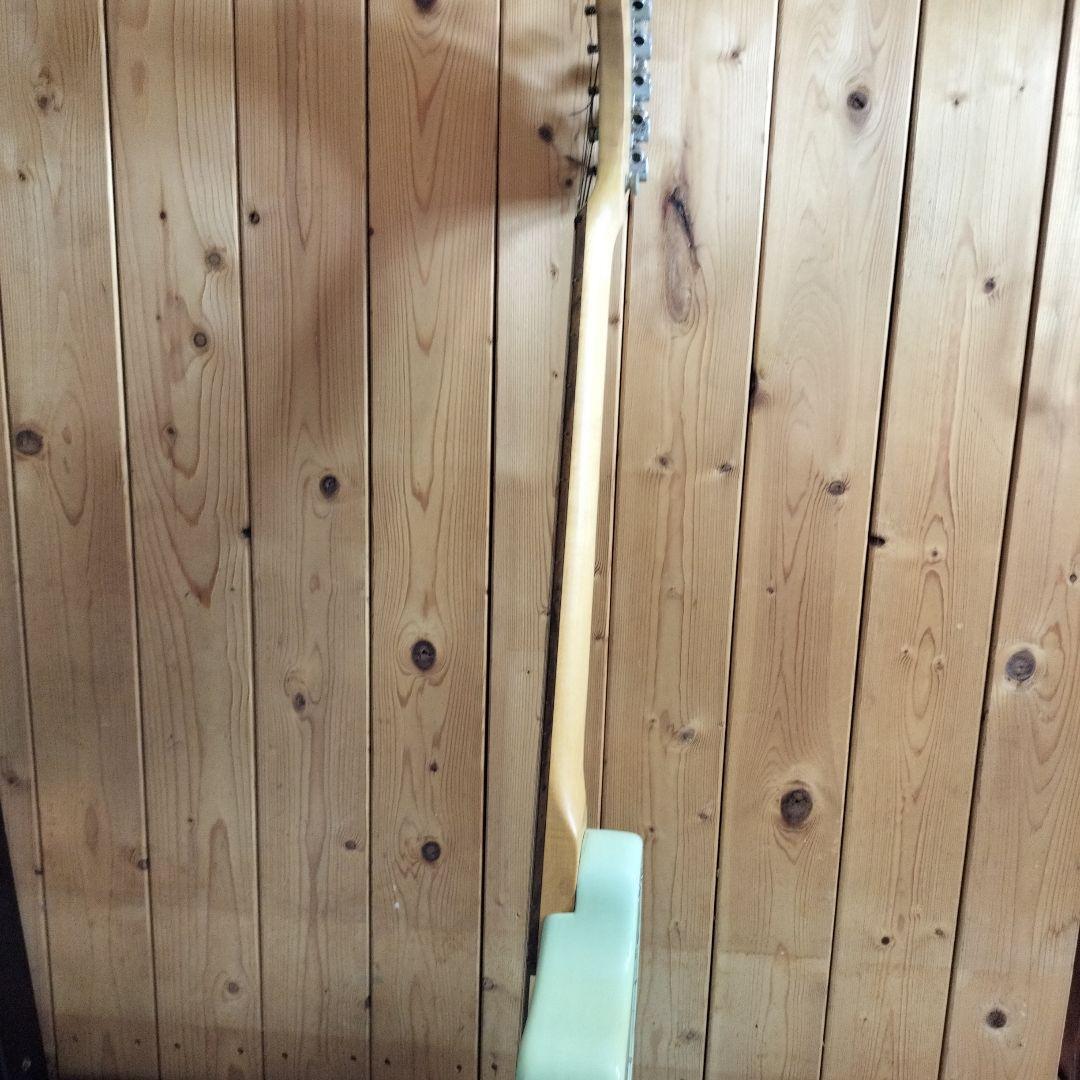 Fernandes エレキギター 薄緑