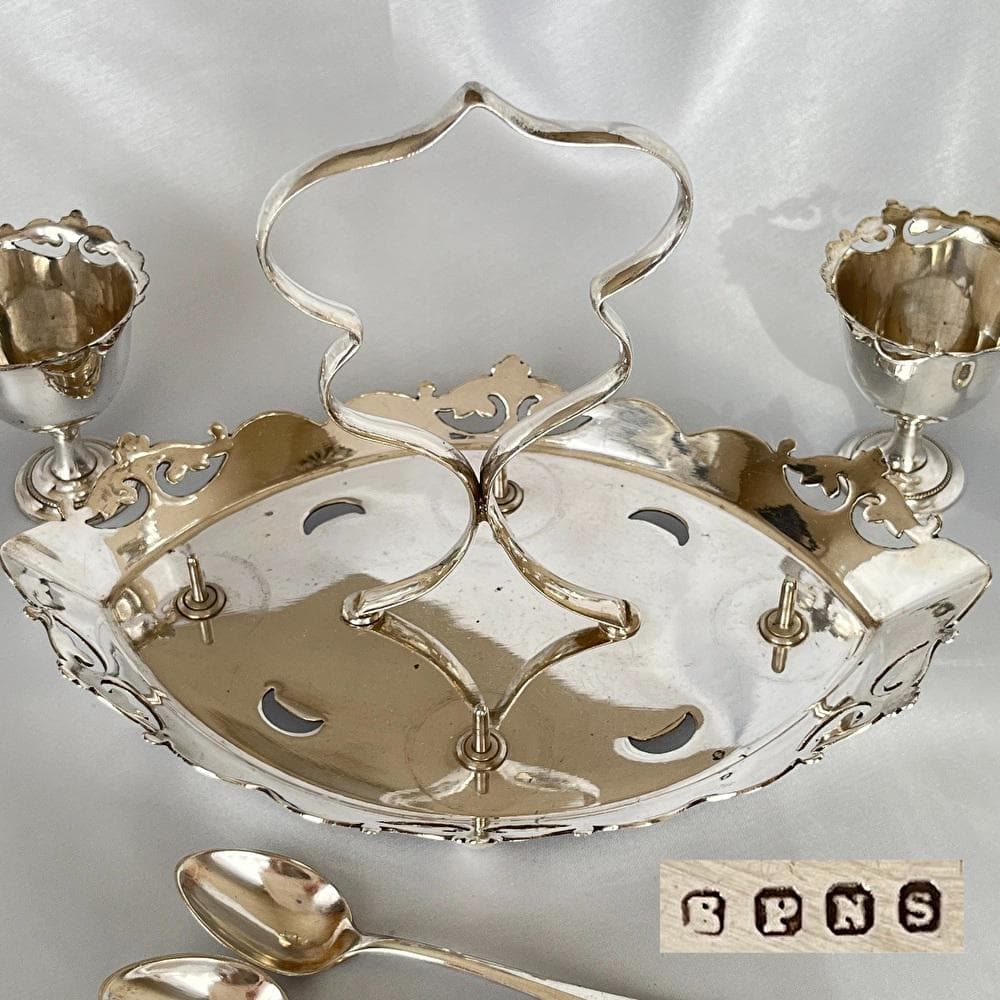 【英国】エッグクルーゼ【シルバープレート】エッグカップ/スタンド