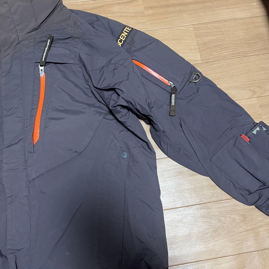 descente スキーウェア スノボーウェア　オレンジ　ブラウン　ブラック