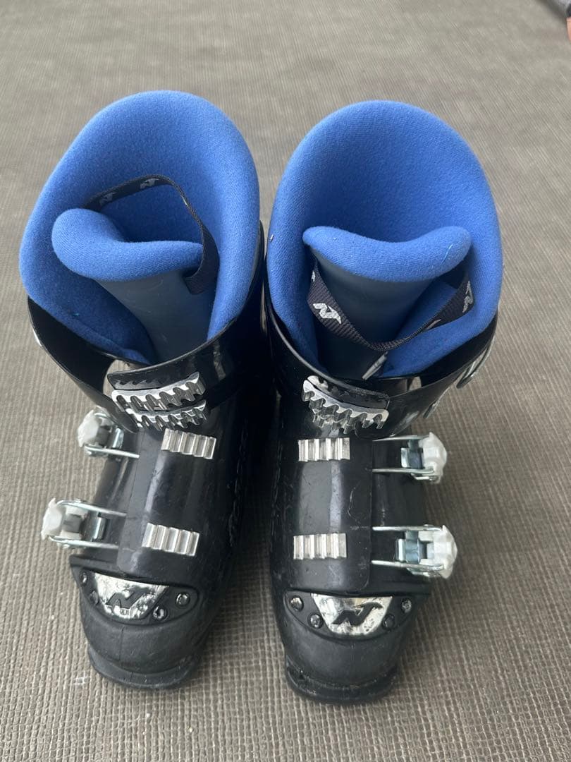 ジュニアスキーセット(ウェア160 ブーツ23.0 スキー126