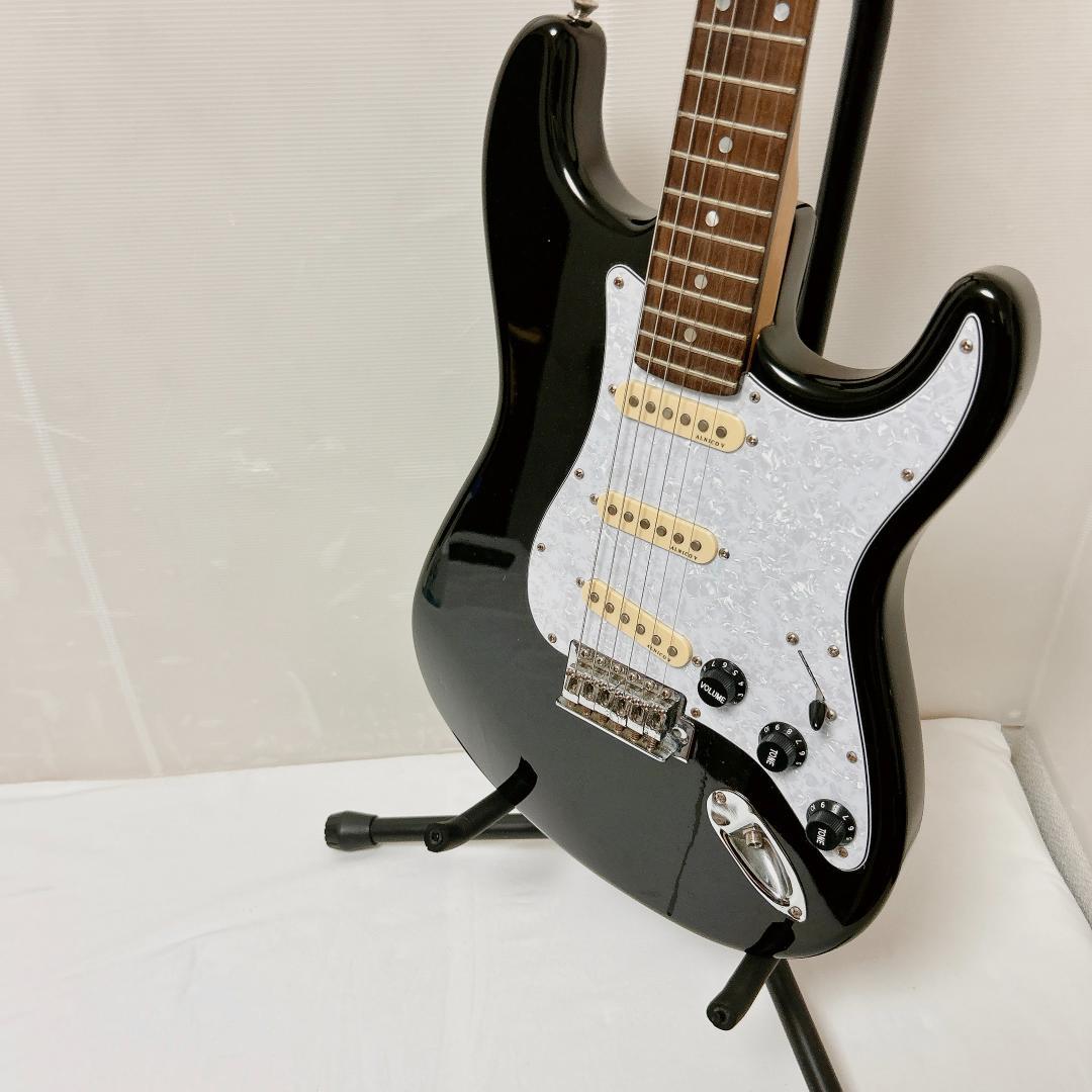 美品 Basshus バッカス BST-250R ストラトキャスター ブラック