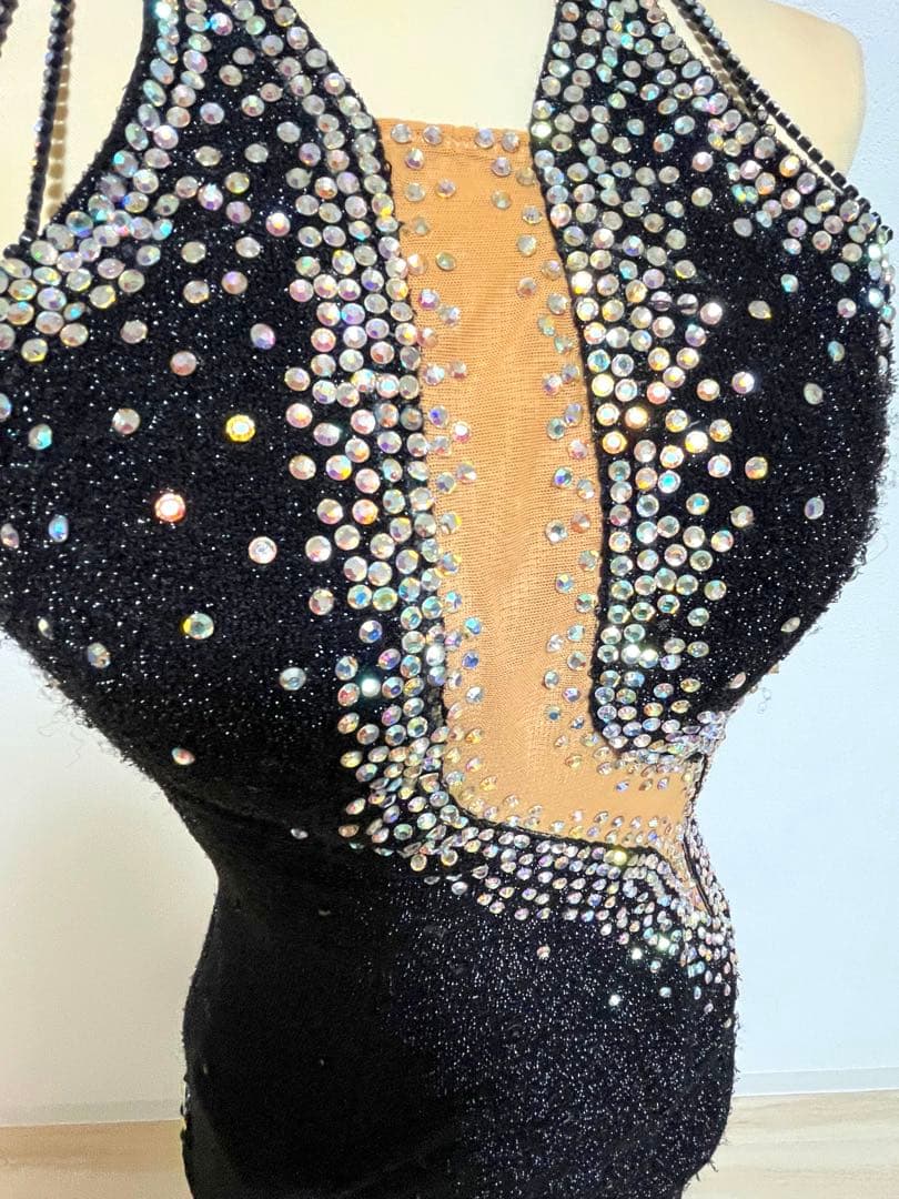 私の誕生日お値下げ！⭐️黒のフリンジのラテンドレス