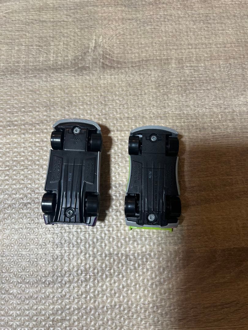 カーズ　マテル　訓練生　ロナルド＆ジュニー