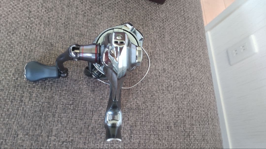【すぎっぺ】SHIMANO STRADIC 2500HGS 替スプール付き