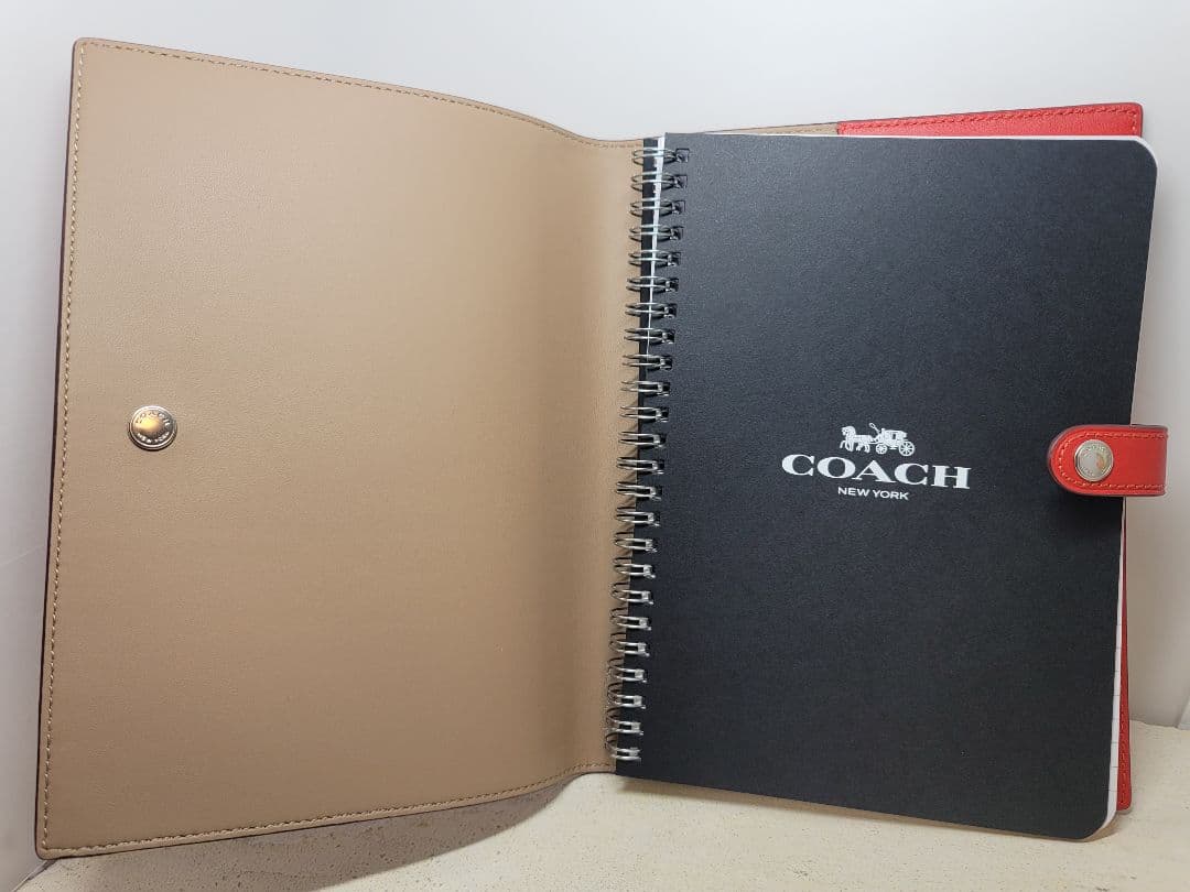 COACH☆コーチ新品未開封☆シグネチャーノートカバー☆リングノート付き