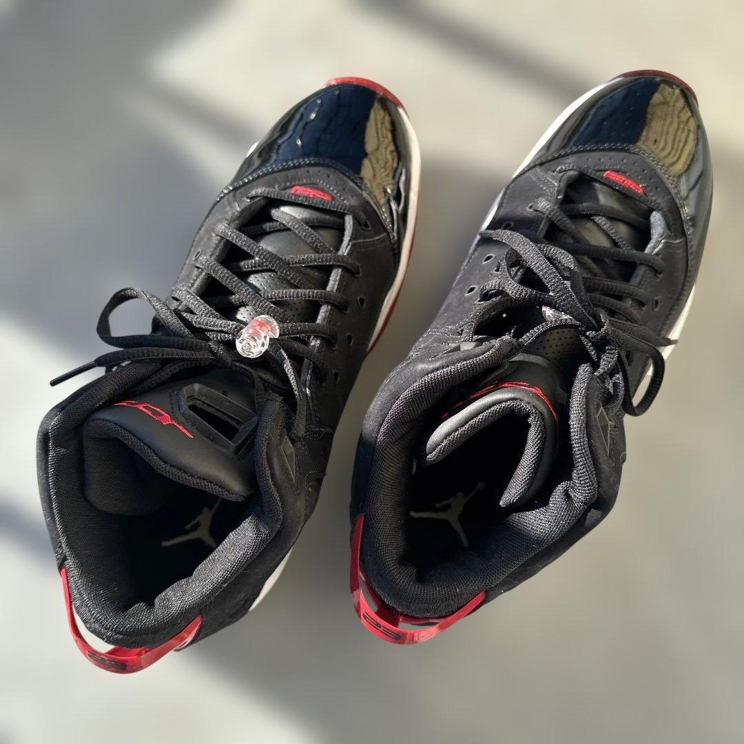 ナイキ　AIR JORDAN11 us11