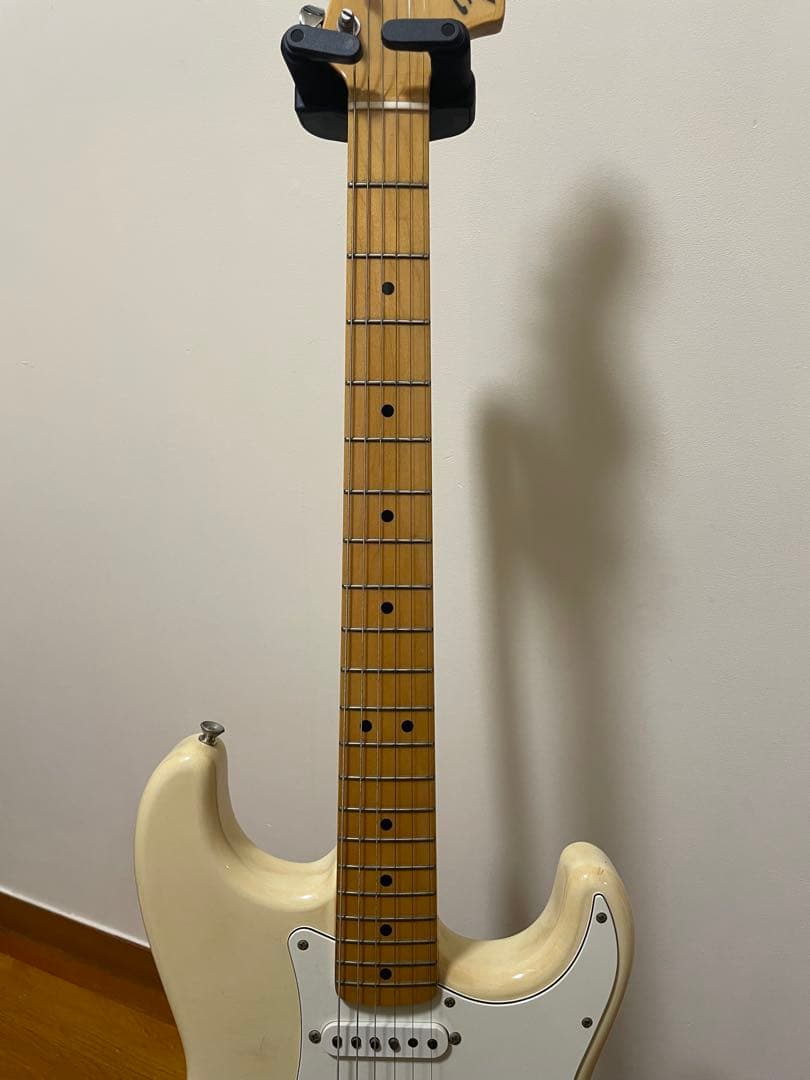 ギター Fender Japan ST68-85TX Stratocaster VWH
