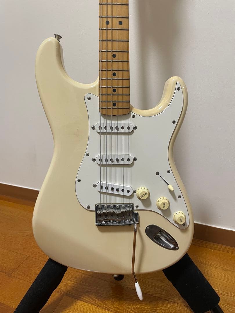 ギター Fender Japan ST68-85TX Stratocaster VWH