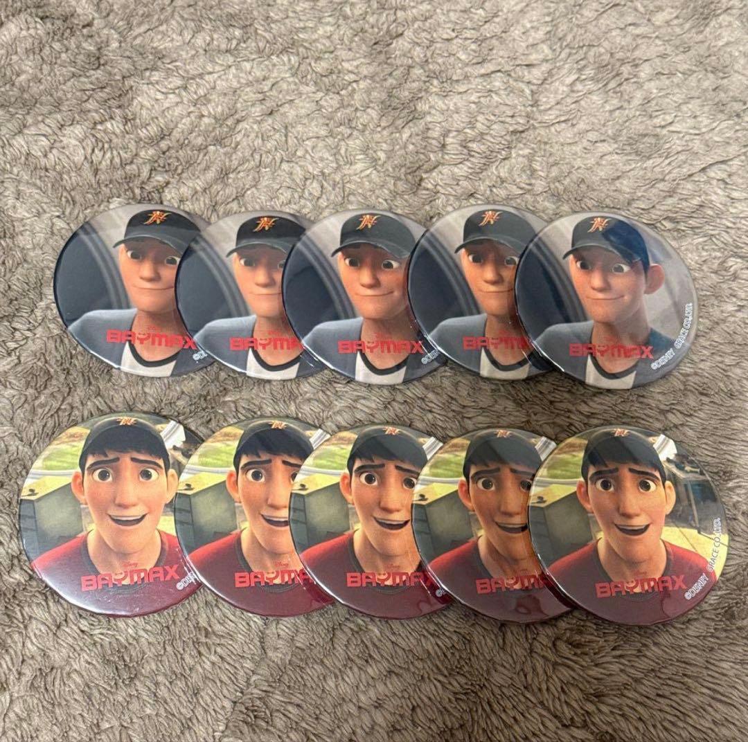 ベイマックス　タダシ　缶バッジ　グッズ　ディズニー　ヒロ