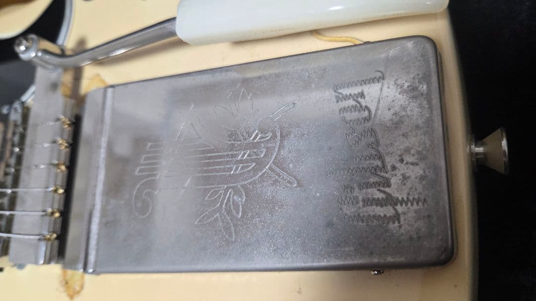 Gibson SG モデル品！1962年オリジナルプレート搭載！クリームボディ