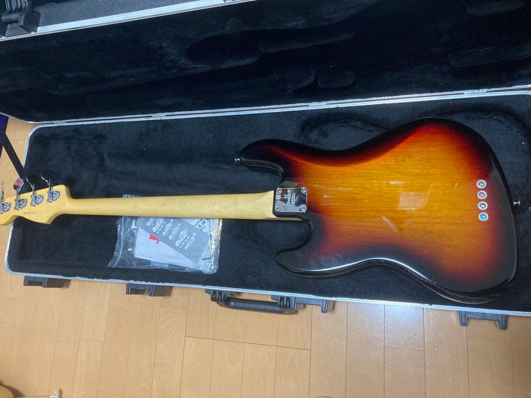 ベース FENDER American standard jazz bass