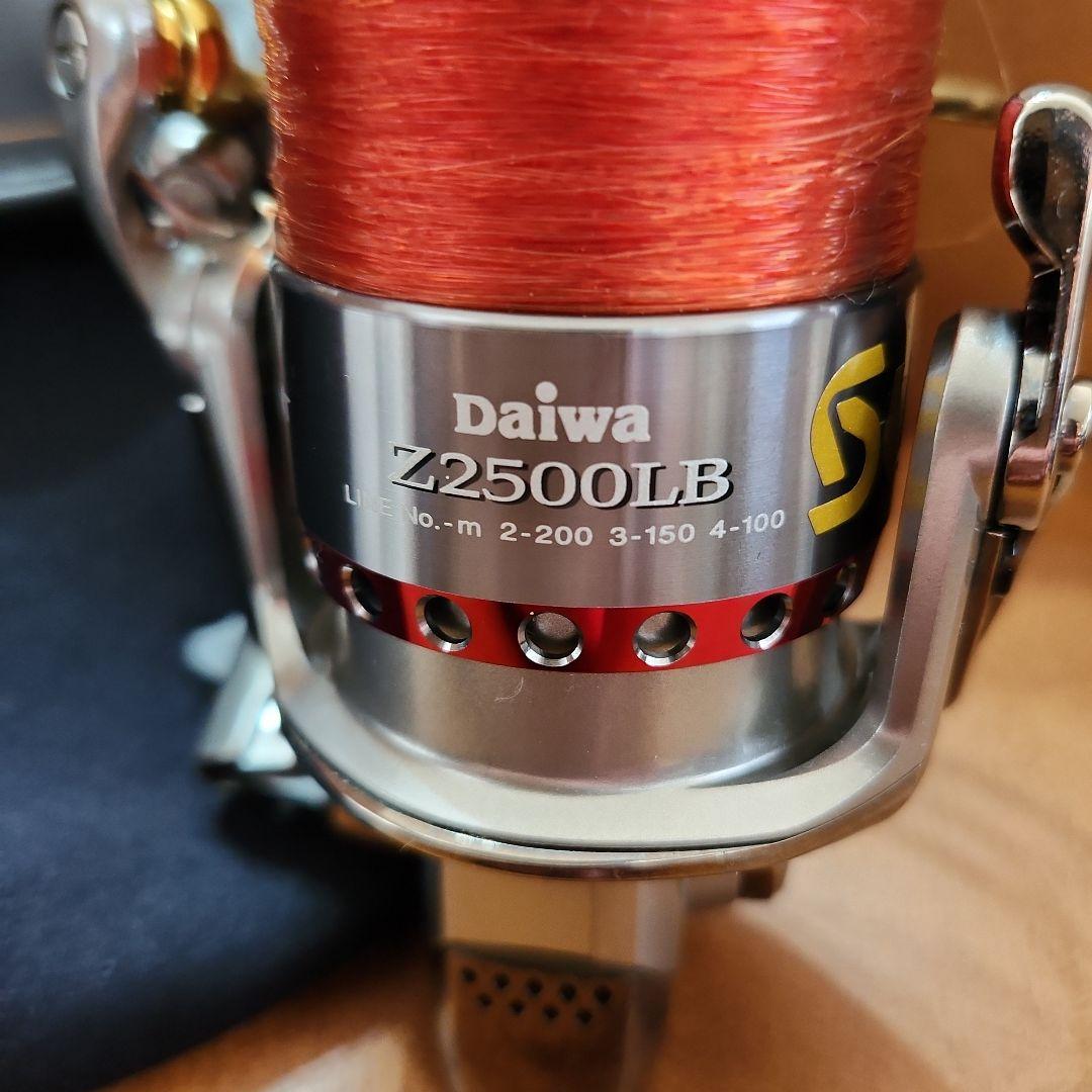 Daiwa トウナメントZ2500LB スピニングリール