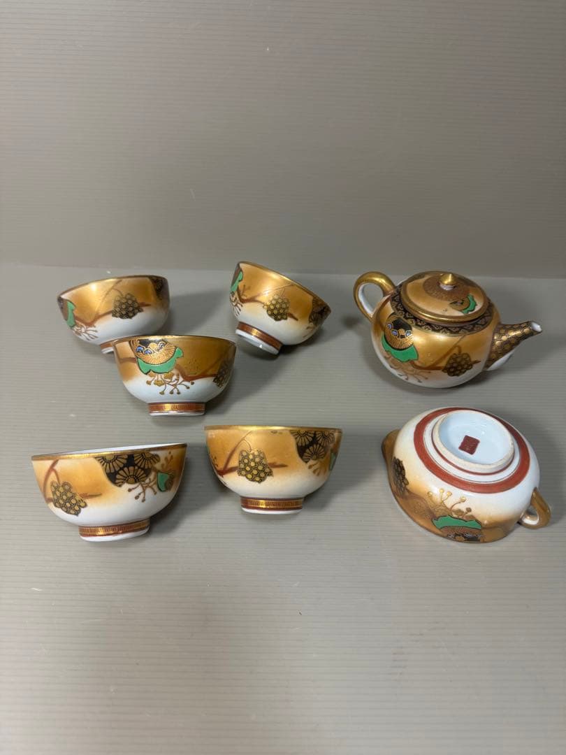 2172 九谷焼　金彩　茶器セット　急須1客　湯冷し1客　湯呑5客　時代物