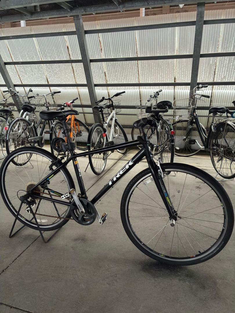 TREK クロスバイク