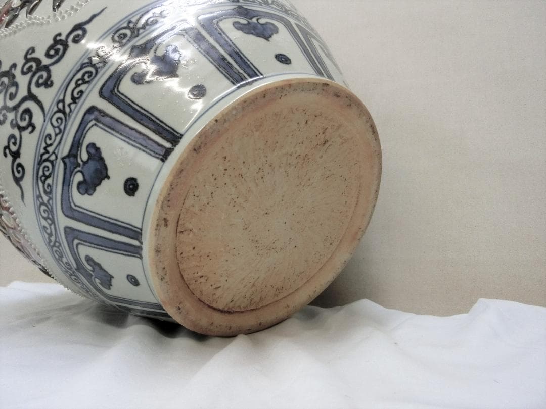 見栄え！！【中国陶磁器　大壷　鑑賞　美術品　辰砂染付花実文　高盛細工】◆古董