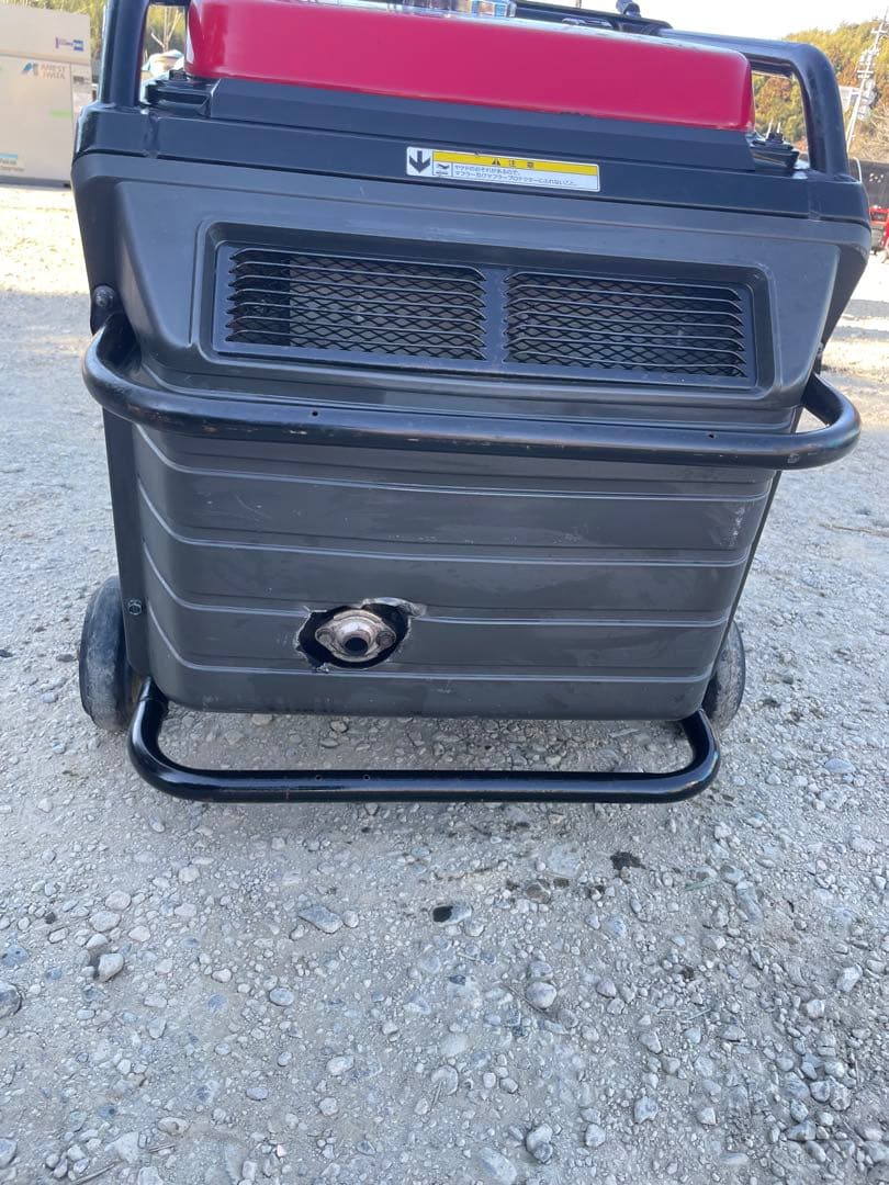 ホンダ インバーター発電機 EU55is 5.5kVA 単相100V・200V