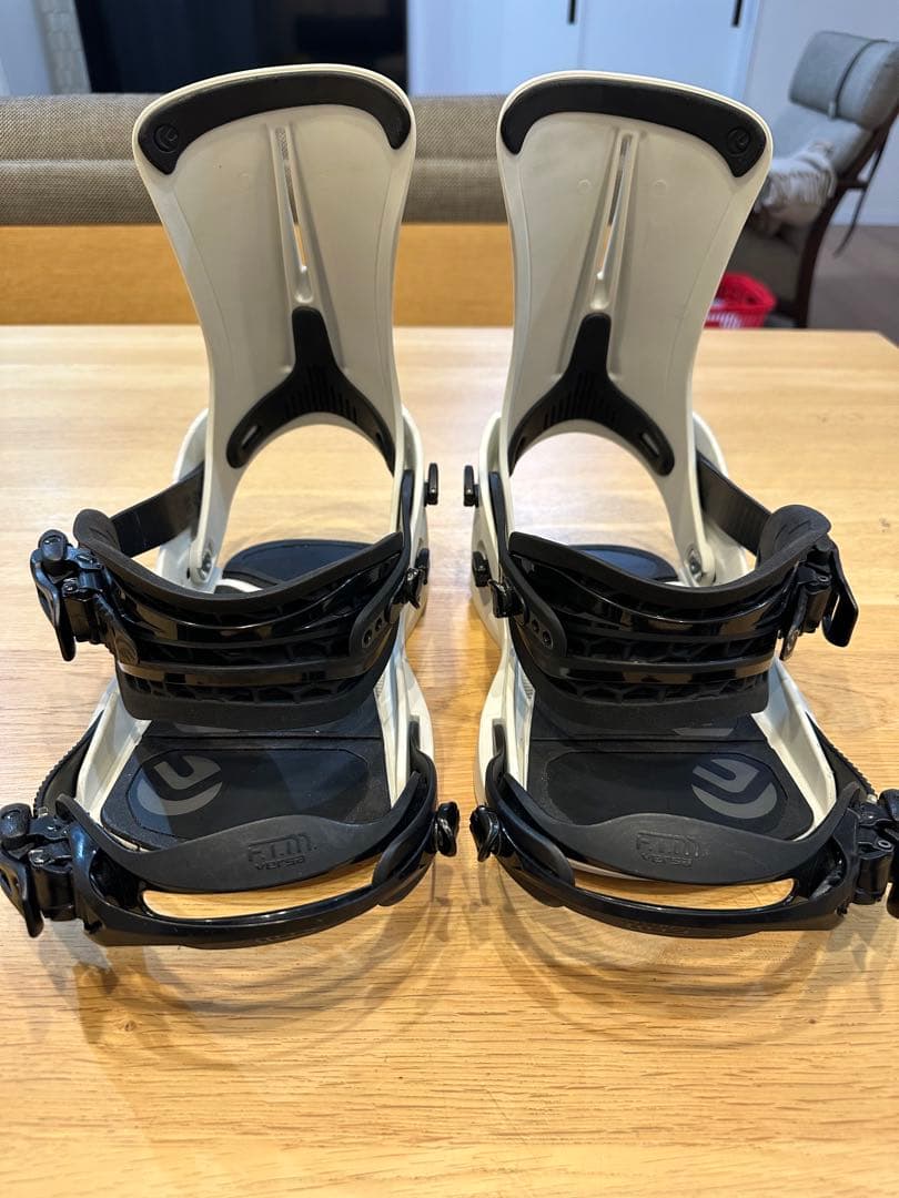 FLUX XF スノーボードビンディング ホワイト