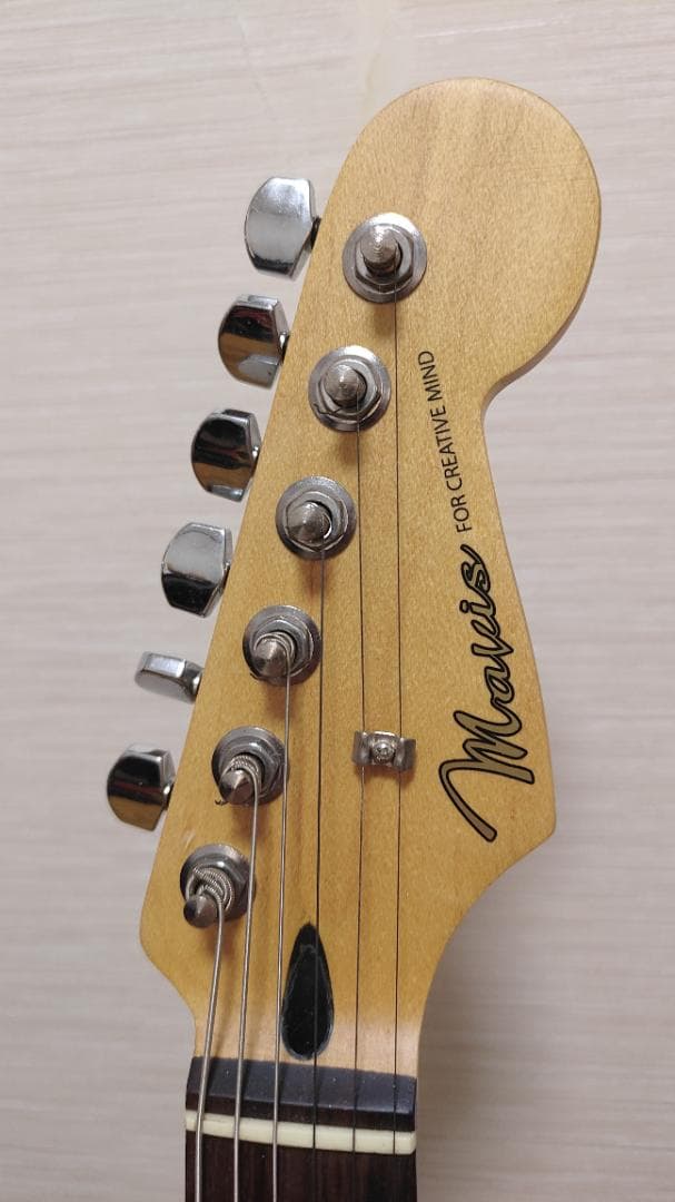 Mavis エレキギター (9点セット)