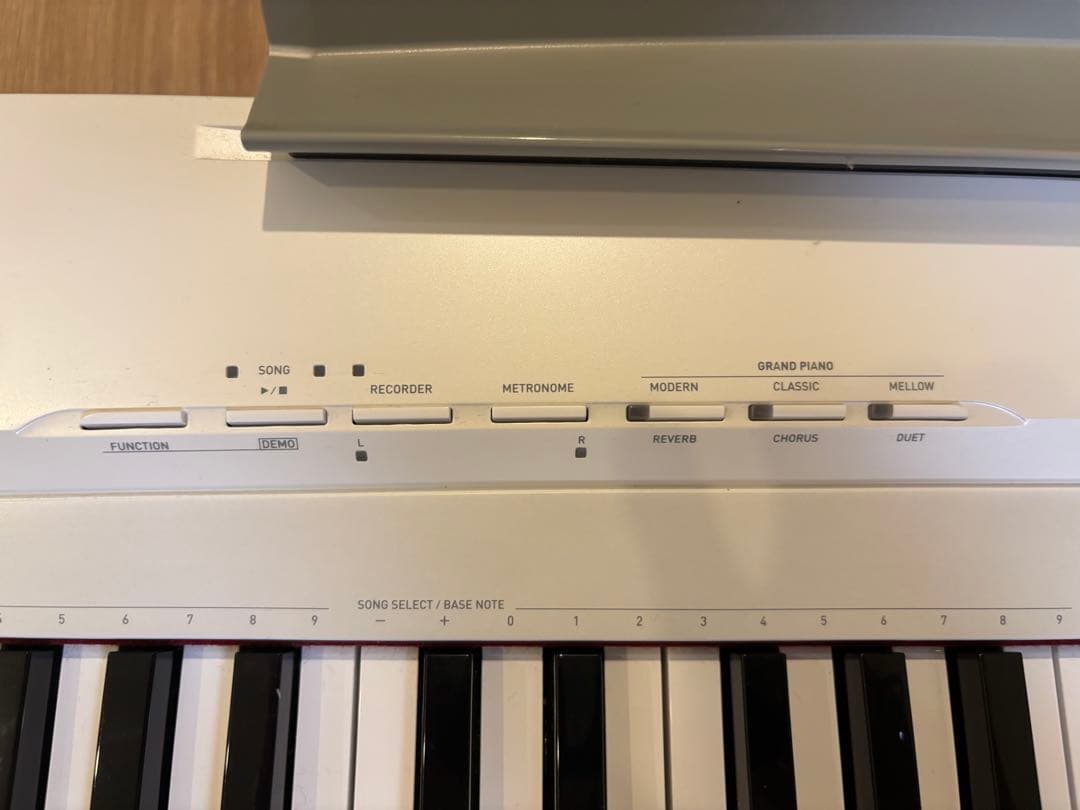 CASIO PX-135WE ホワイト電子ピアノ 美品　引取り限定