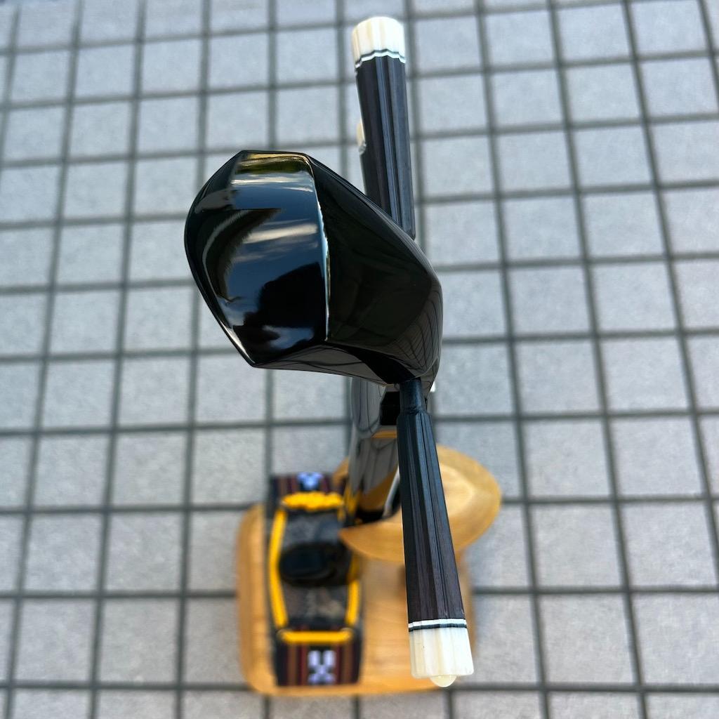 沖縄　三線　カミゲン　カモの口　ユナー　黒木　本皮一枚張り　伝統工芸士