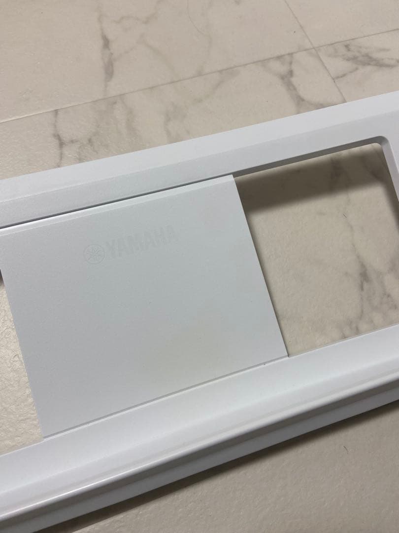 YAMAHA 電子キーボードpiaggero ホワイト NP-12