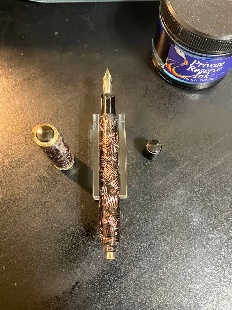 Wyvern　万年筆　セミフレックス14C Mニブ C1949