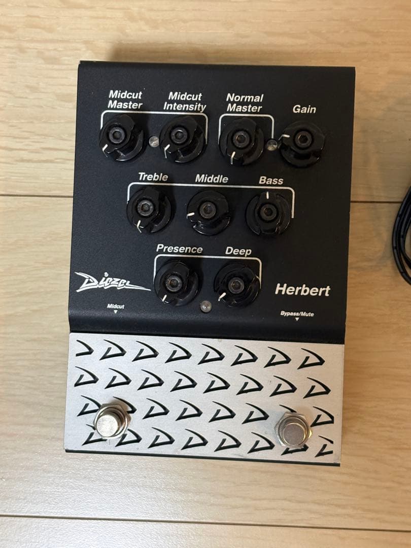 Diezel HERBERT PEDAL 《ギター用プリアンプ》