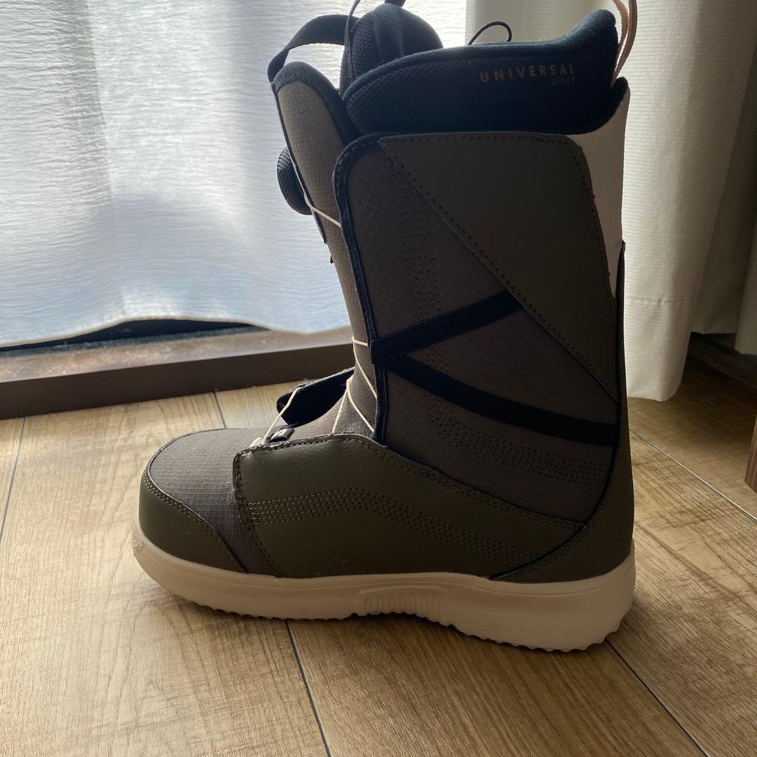 SALOMONスノボブーツ24.5cm カーキ色