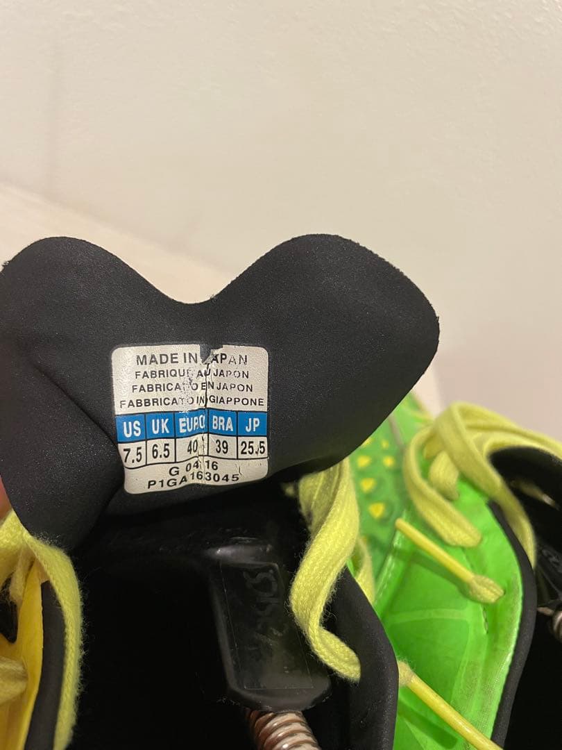 早い者勝ち　ミズノ　ウェーブイグニダス4ジャパン