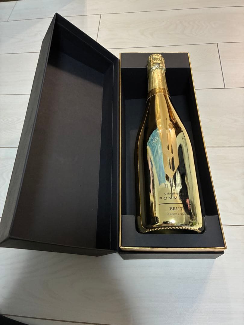 YOSHIKI POMMERY シャンパン　ヨシキ　ギフトボックス　新品