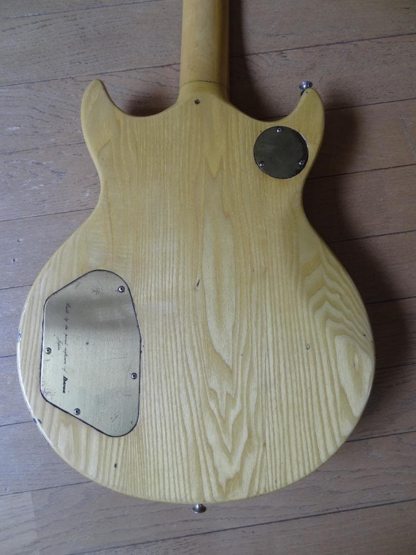 ヴィンテージ・エレキギター　Ibanez Artist