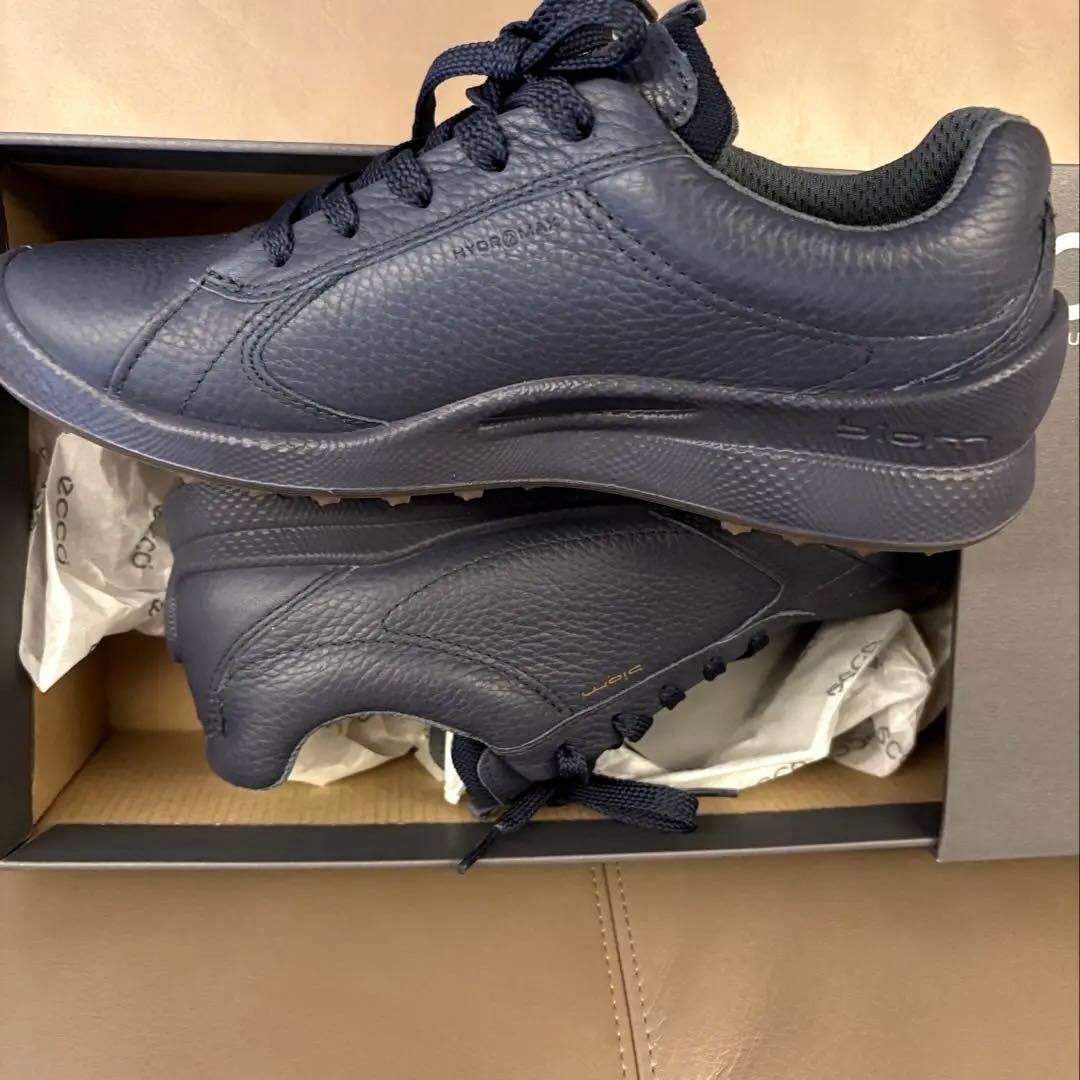 【新品未使用品】エコー　レディースシューズ　ラウンドでも街中でも♪