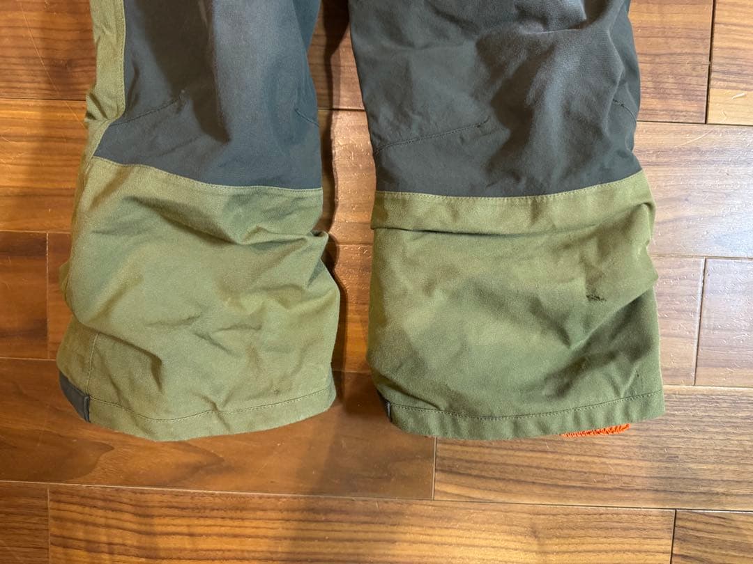 BURTON フルボディスーツ XS オリーブグリーン　キッズ　スノボー