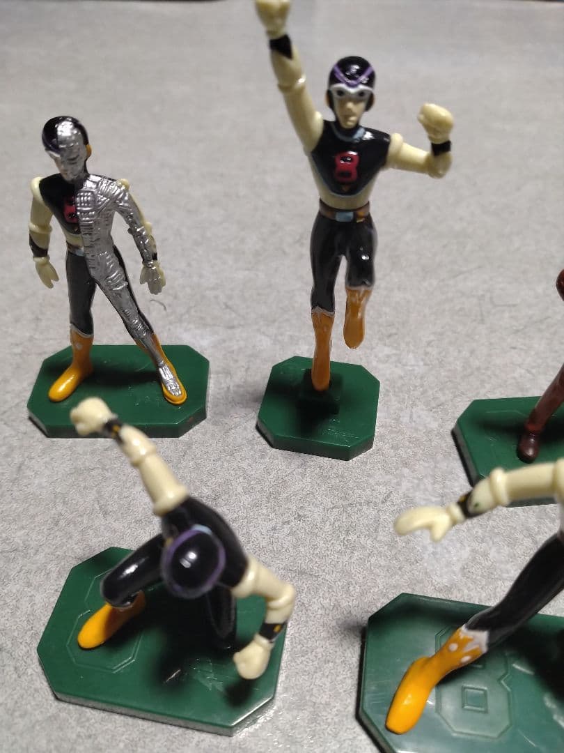 スーパーヒーローアクションフィギュア「エイトマン」8体セット