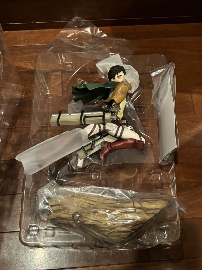 進撃の巨人 ミカサ エレンフィギュア Renewal Package コトブキヤ