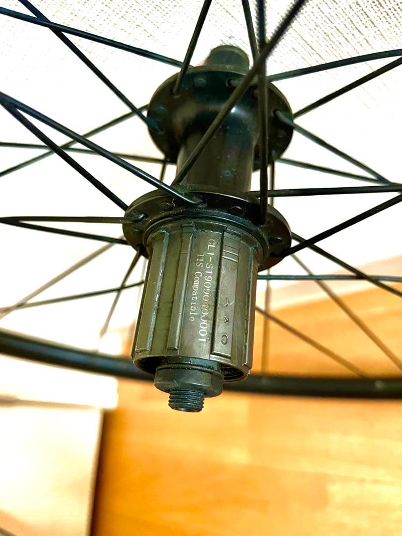 700C アルミホイール クリンチャー用　メリダ　タイヤとチューブ付き