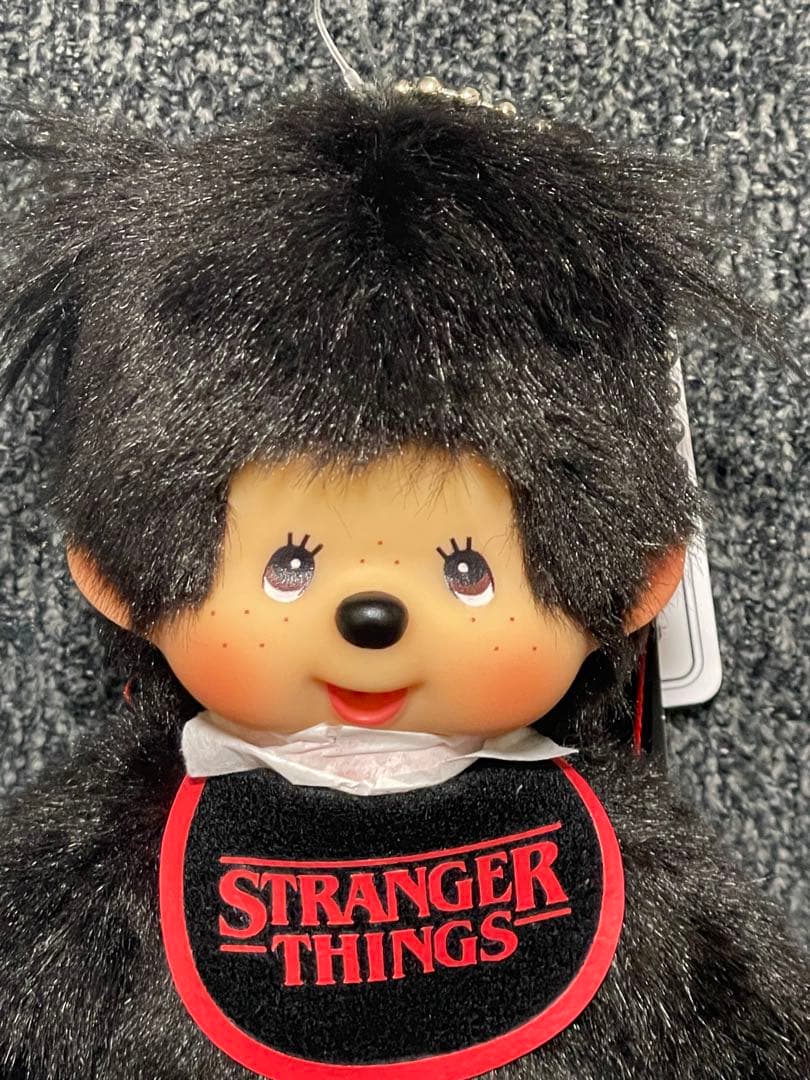 【即日発送・新品】モンチッチ キーチェーン ストレンジャー・シングス コラボ