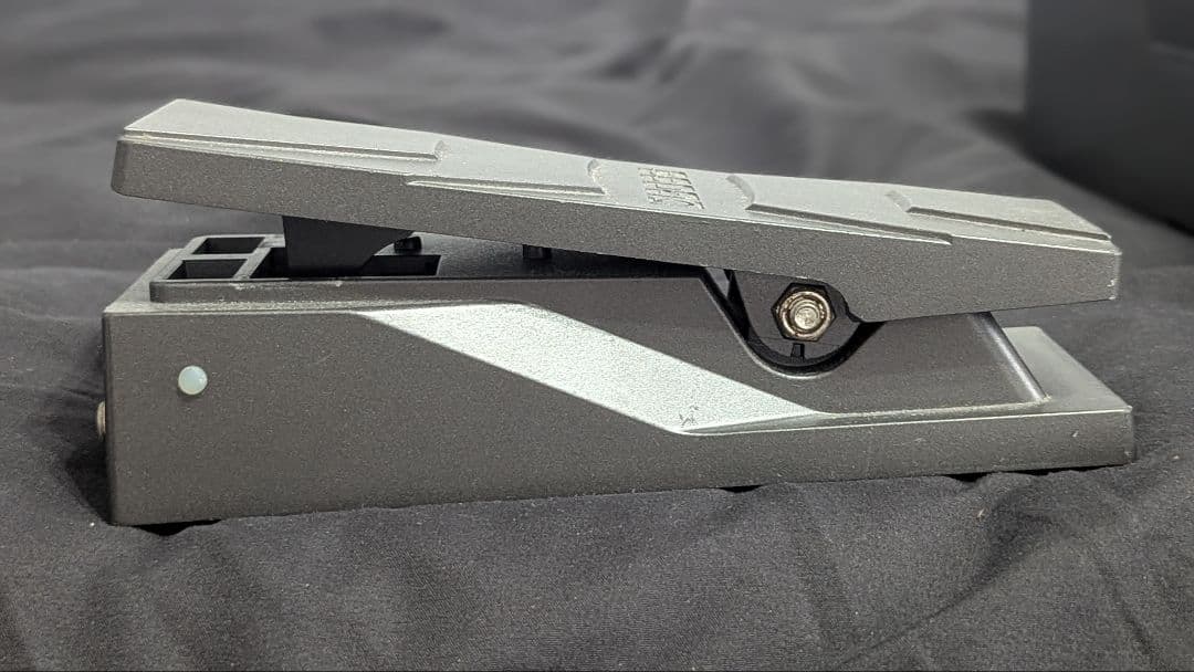 BOSS PW-3 ワウペダル