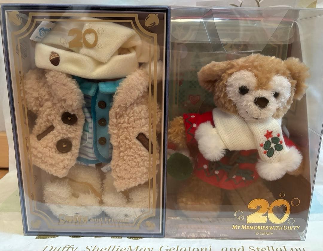 ダッフィー　アニバーサリーセレクションBOX 20周年　ぬいぐるみ　コスチューム