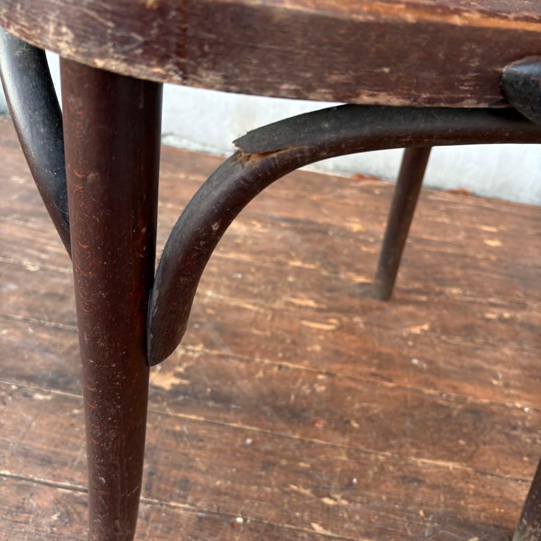 ④ルーマニア製 ヴィンテージ ベントウッドチェア アームチェア 曲木椅子 カフェ