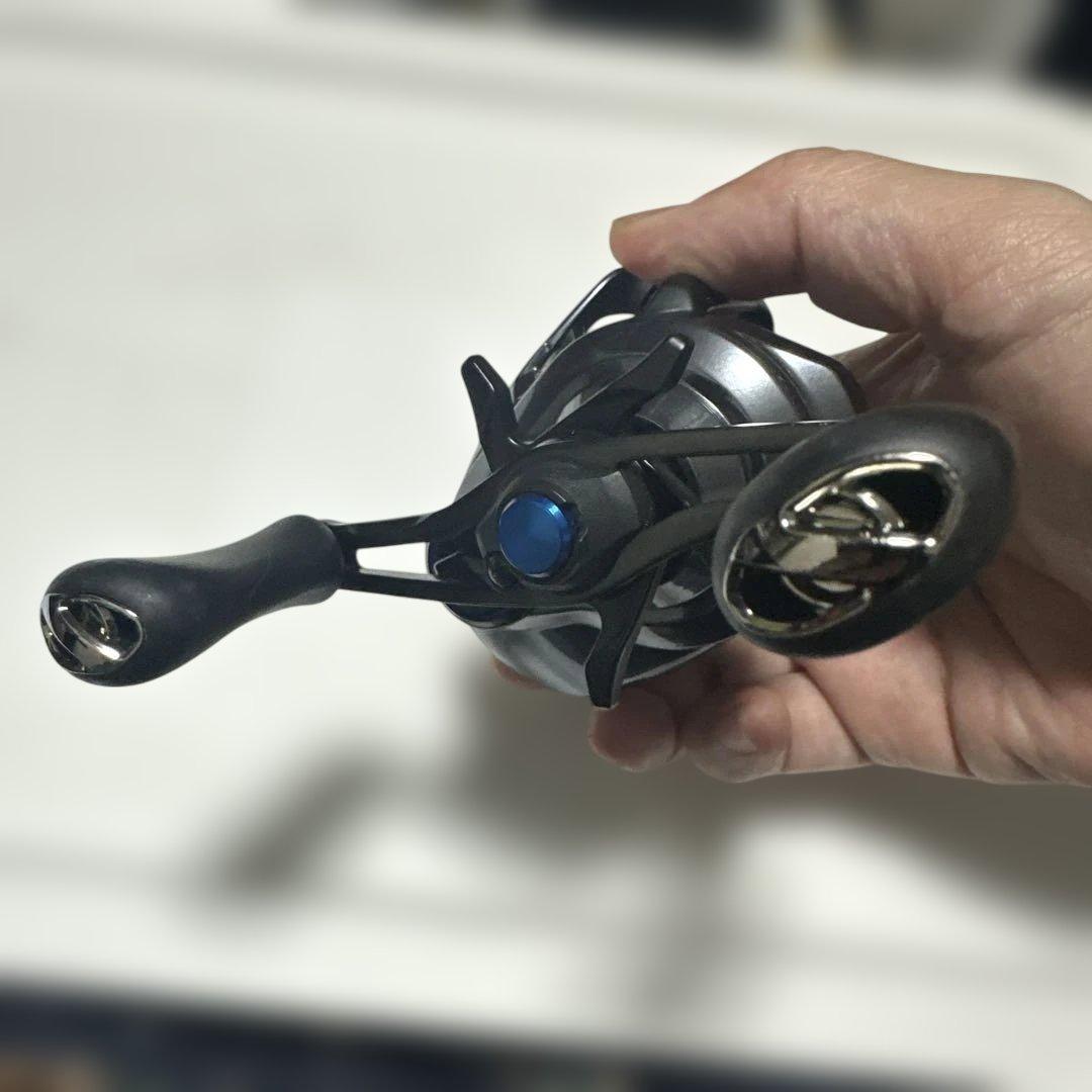 りおさん専用　シマノ 24 SLX 70HG