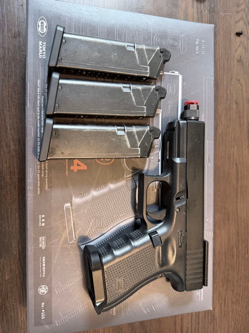 東京マルイ G19GNE4 Mk27mod2仕様 マガジン3本 メガフィット付き