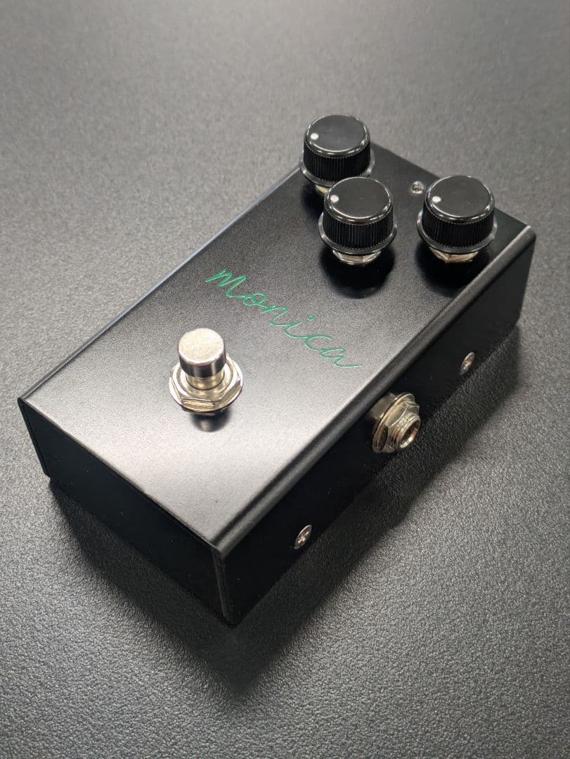 Monica ギターエフェクター