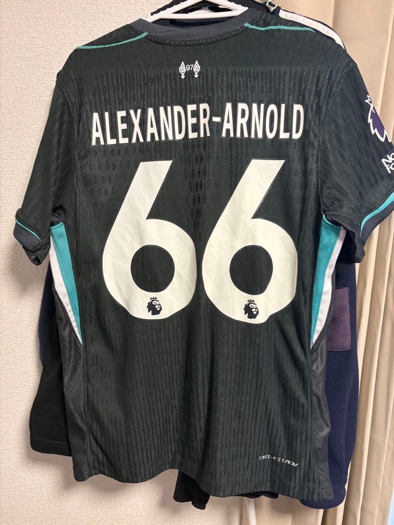 リバプール サッカー ユニフォーム アーノルド 66番 L