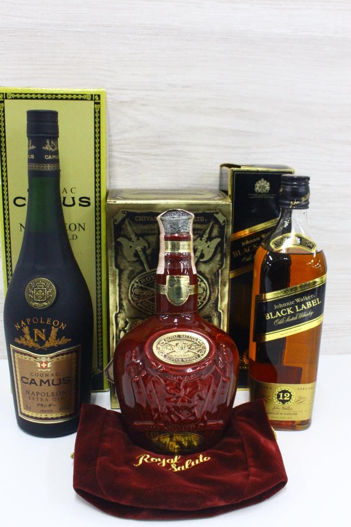 ▲3本まとめ ロイヤルサルート21年 カミュ ジョニーウォーカーブラックラベル