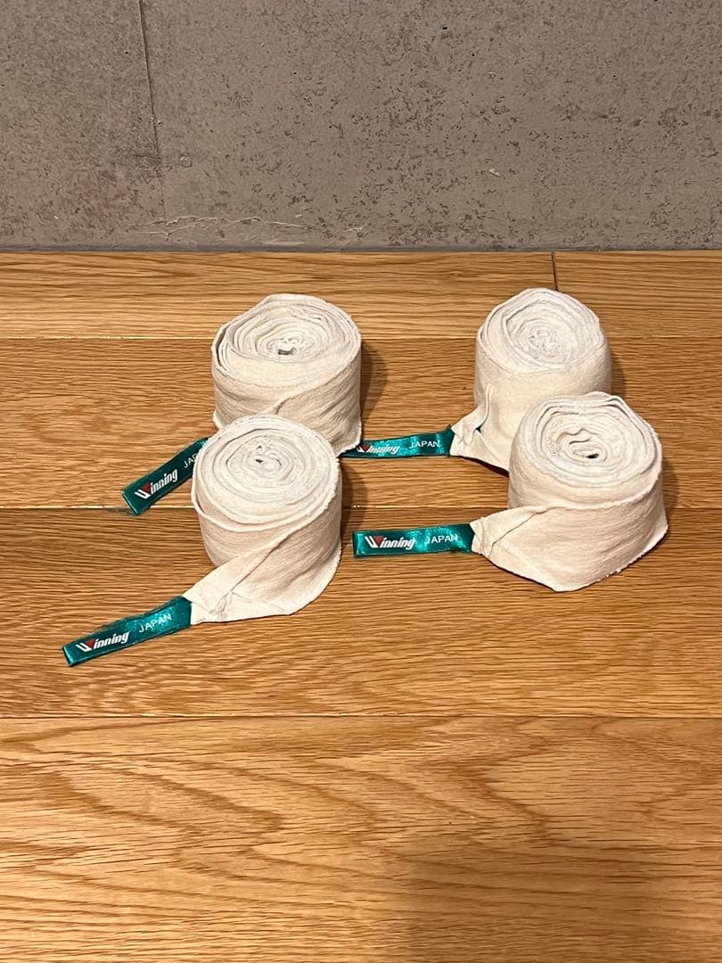 winning ウイニング　グローブ　8オンス　白　マジックテープ