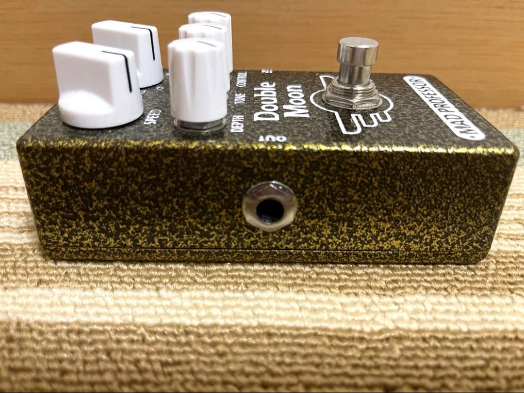 Mad Professor Double Moon モジュレーション