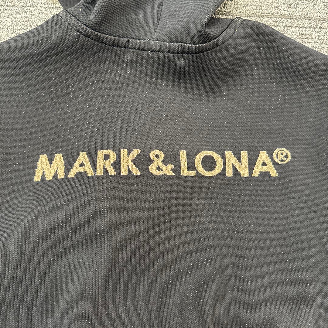 マークアンドロナ　パーカー　黒　ニット生地