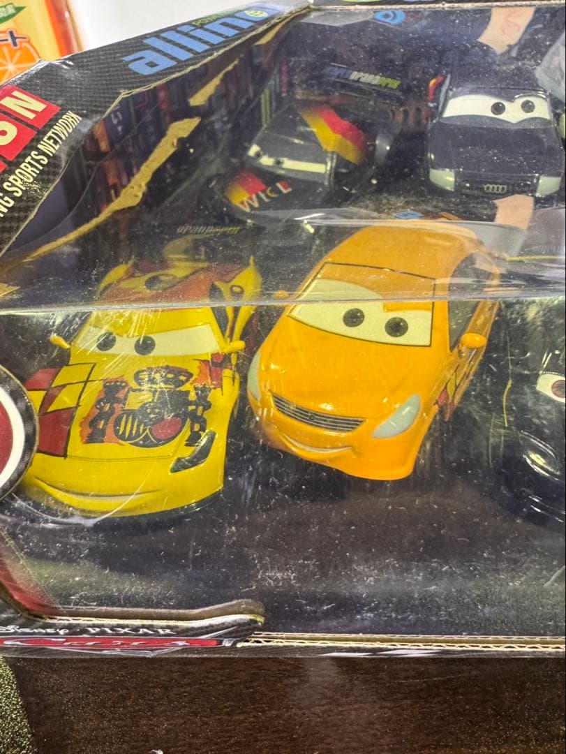 ミニカー s1660 Pixar CARS DISNEYSTORE COLLECTOR