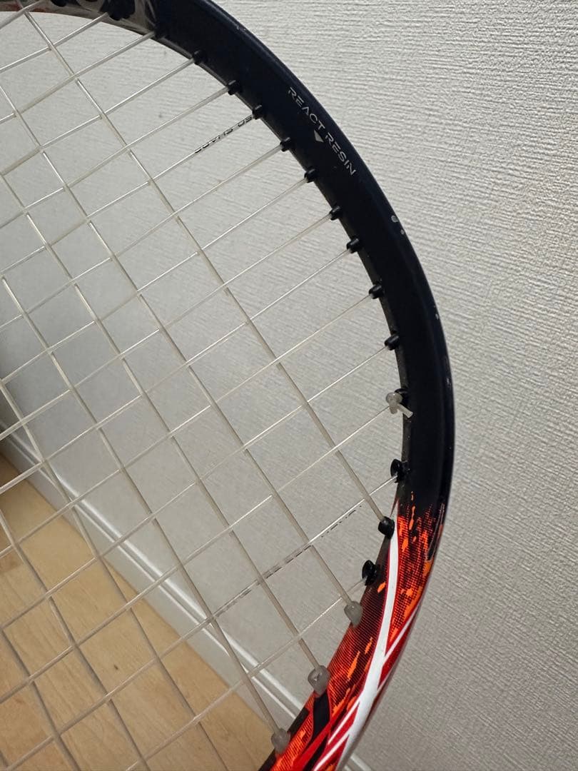 国旗入り日本代表高橋のあ選手GEOBREAK 70VS軟式テニスラケット